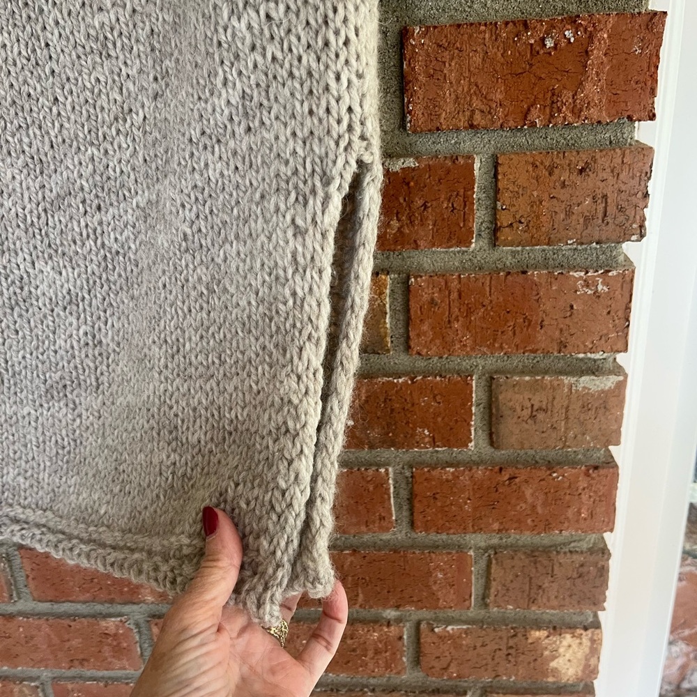 New Handmade Poncho Cape gray/beige BoHo Retro - Picture 6 of 8